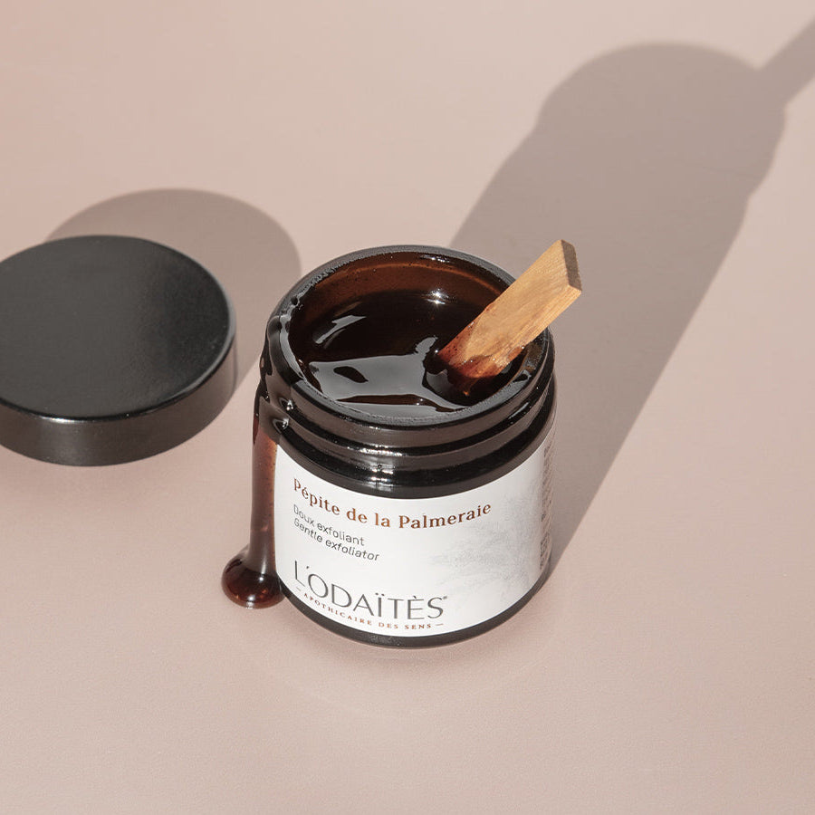 L'Odaïtès gentle exfoliator with open jar and visible texture