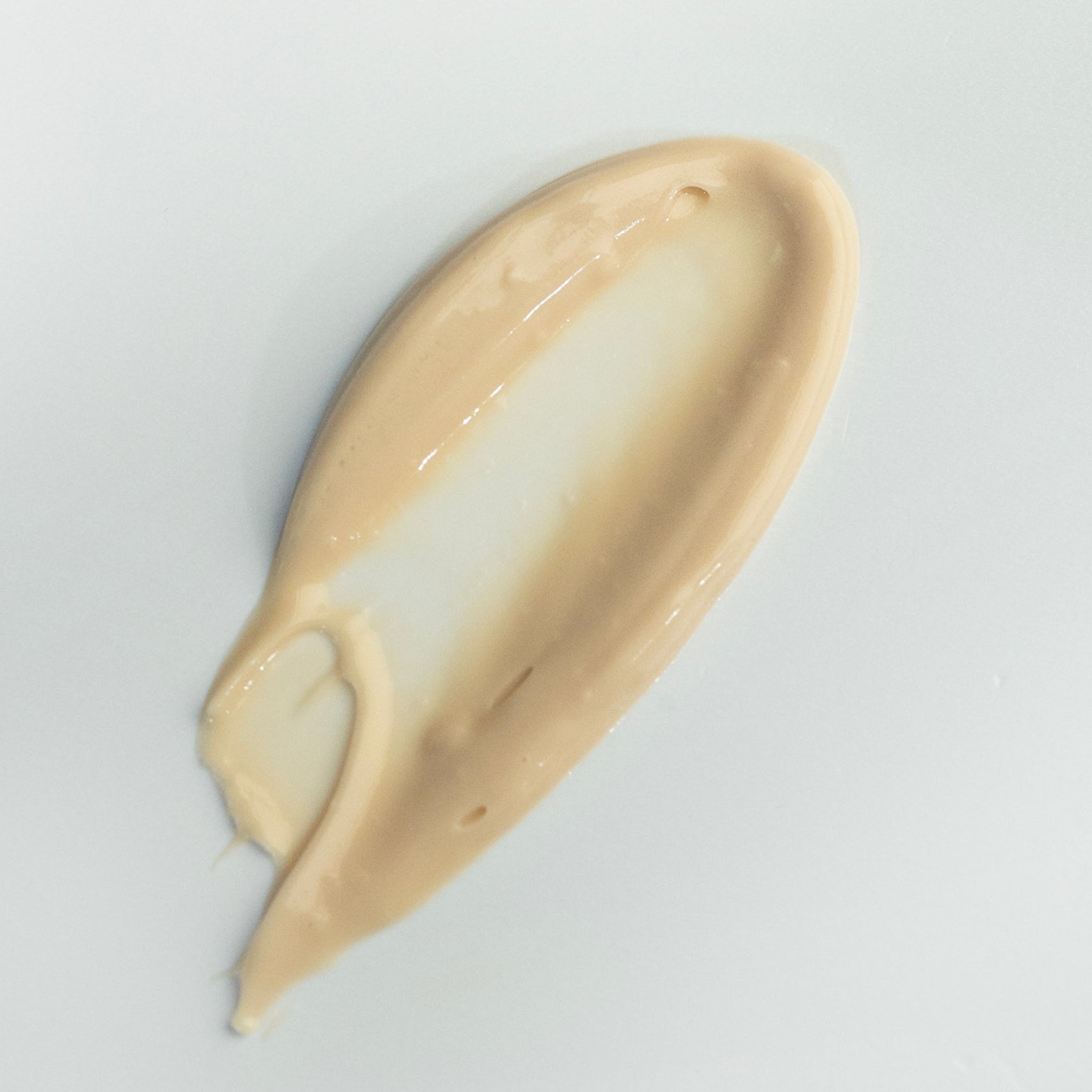 L'Odaïtès intense cream texture close up