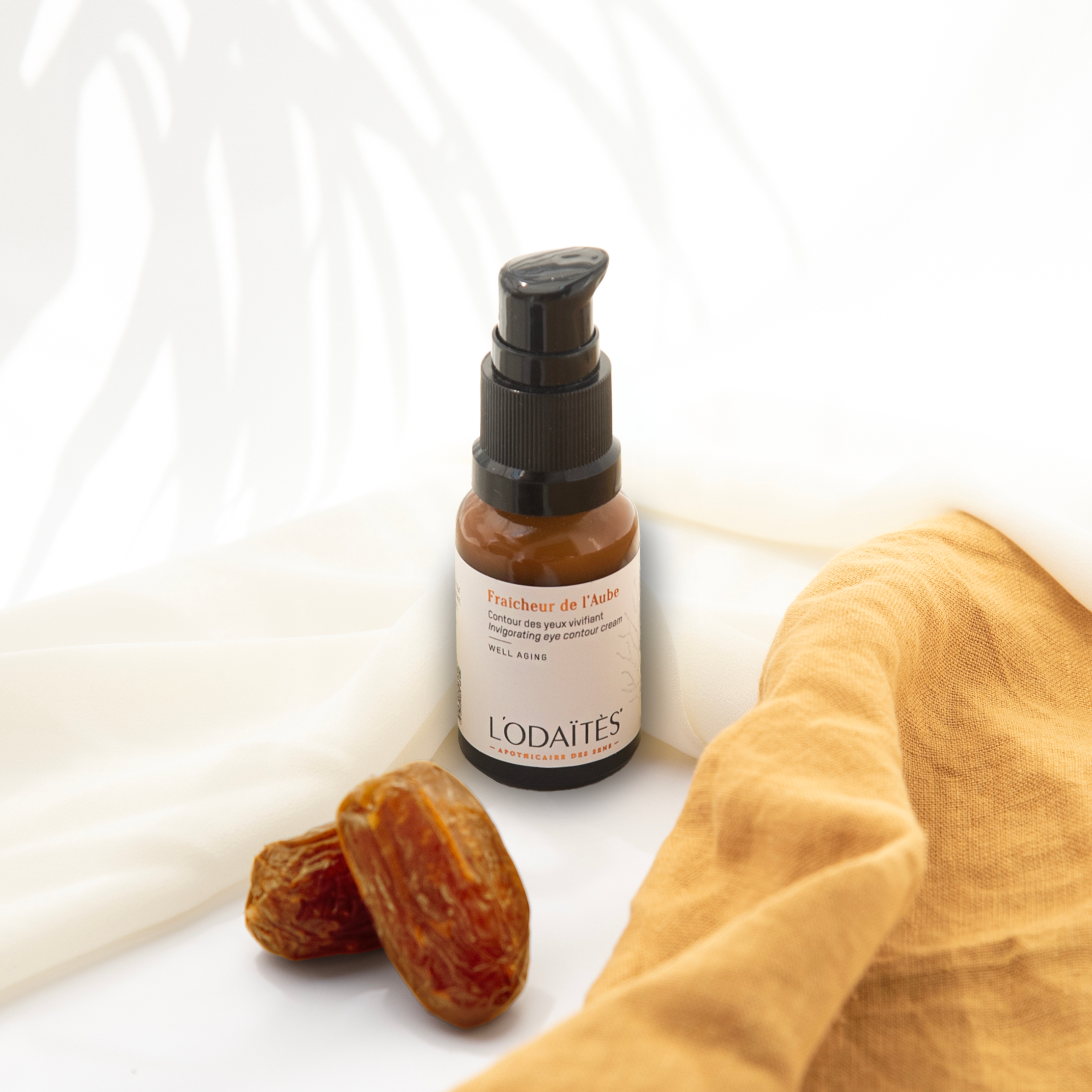 L'Odaïtès illuminating eye contour cream with date fruit